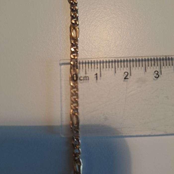 Złoty łańcuszek p.585