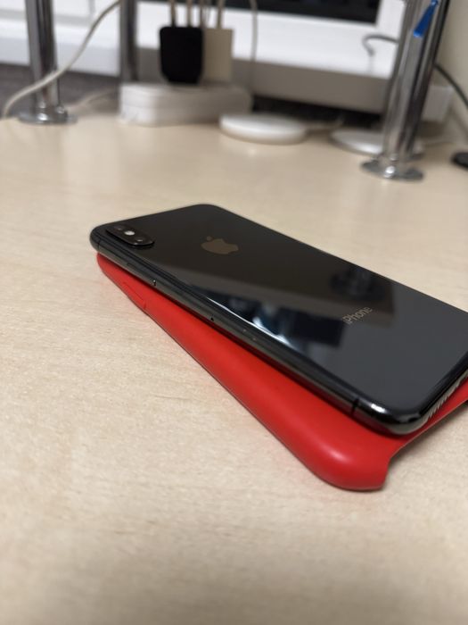 Айфон 10 256ГБ в гарному стані