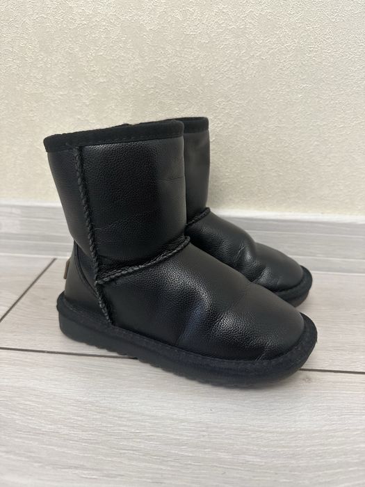 Дитячі уггі чорні