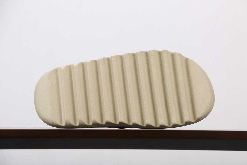 adidas Yeezy Slide Onyx R.41