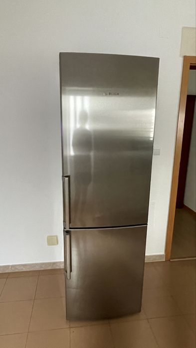 Frigorífico Combinado Bosch KGV36A72 Inox 311L | Muito bom Estado