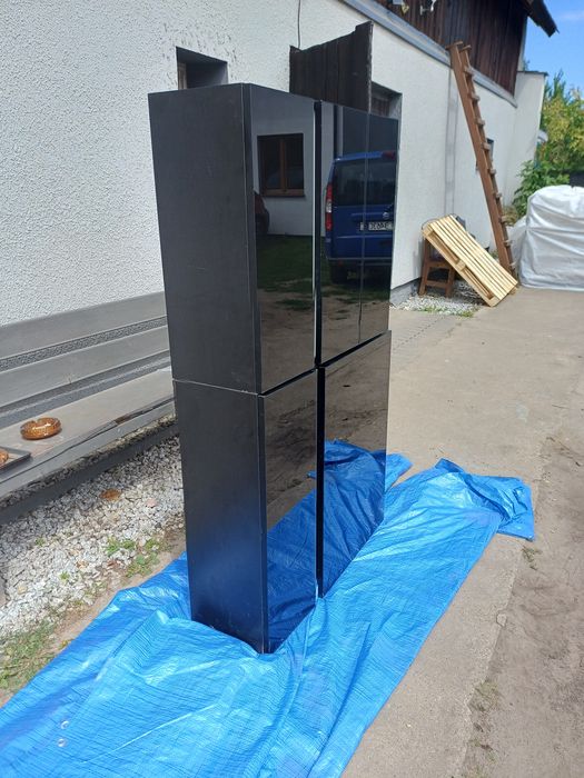 2 szafki  czarne  połysk 90 głeboka 30  wysokosc 2 szafek  156