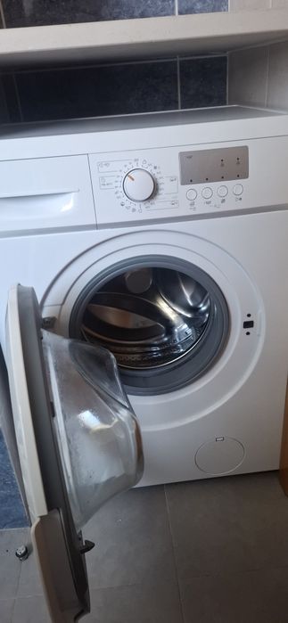 Máquina de Lavar Roupa Selectline (usada) – Bom Estado