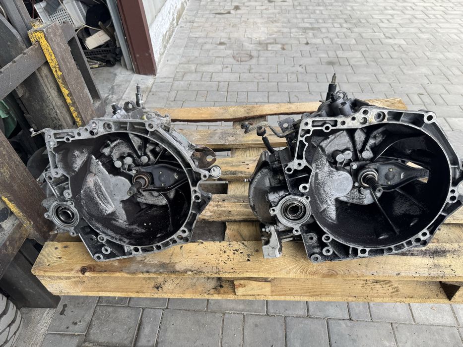 Кпп коробка передач 1.6 hdi berlingo partner берлінго парнер 20DM62 20DM83