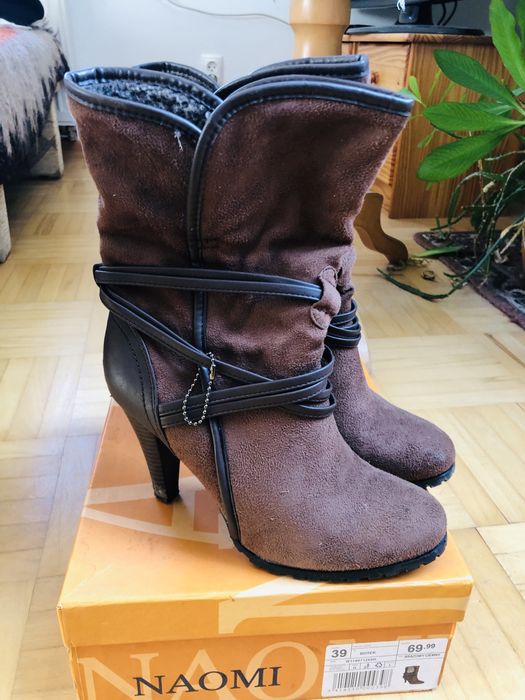 Kozaki damskie na obcasie