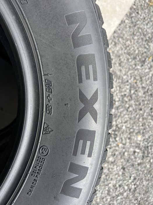 Шини 215/65 R16 Nexen 4 зимові гуми