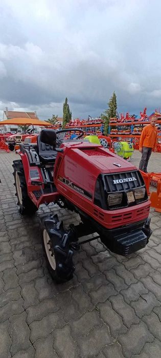 Campanha de Natal: Trator Honda tx160  + 4 alfaias POUPE 1250