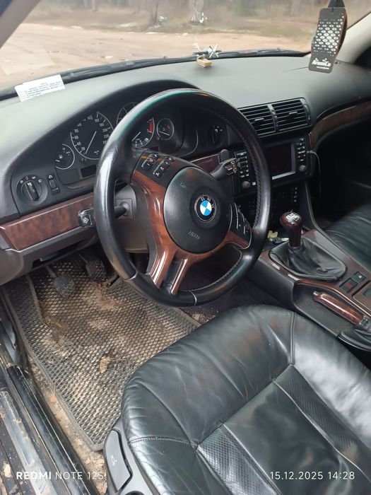 BMW E39 M54B25 Touring 2002 рік рестайлінг універсал механіка обмін