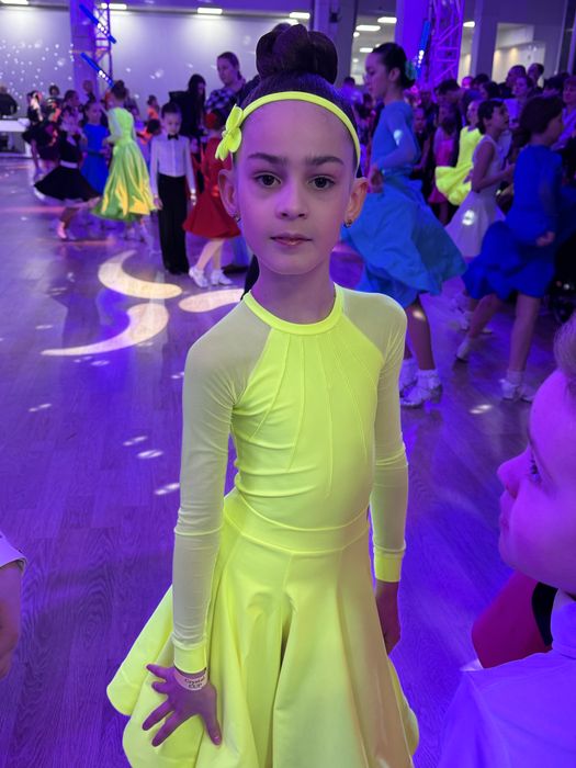 Бейсик рейтингова сукня на зріст 132-137