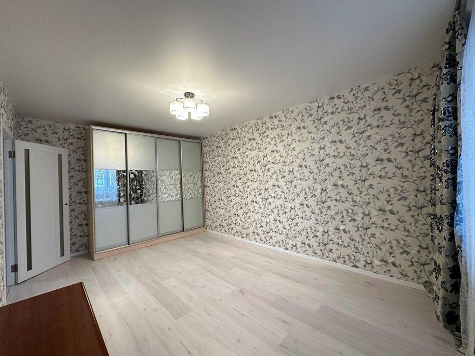 3 кімнатної  квартири в ЖК Крістер Град Виноградар біля Варшавського