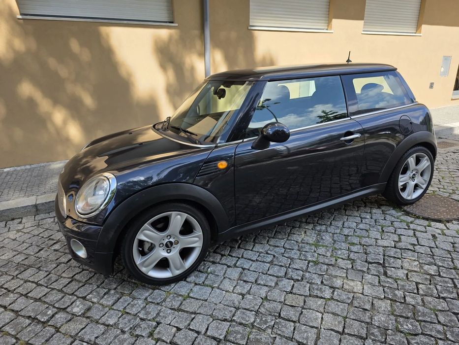 MINI Coupé459444127311472640