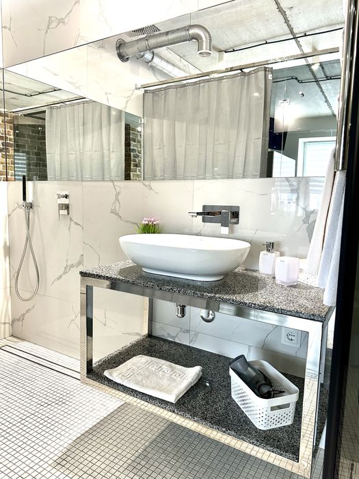 NAVIT апартаменти з кавомашиною в центрі міста ЖК «Театральний»