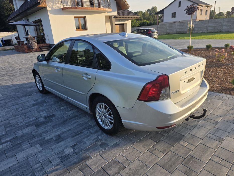 Volvo s40 zadbane uszkodzone