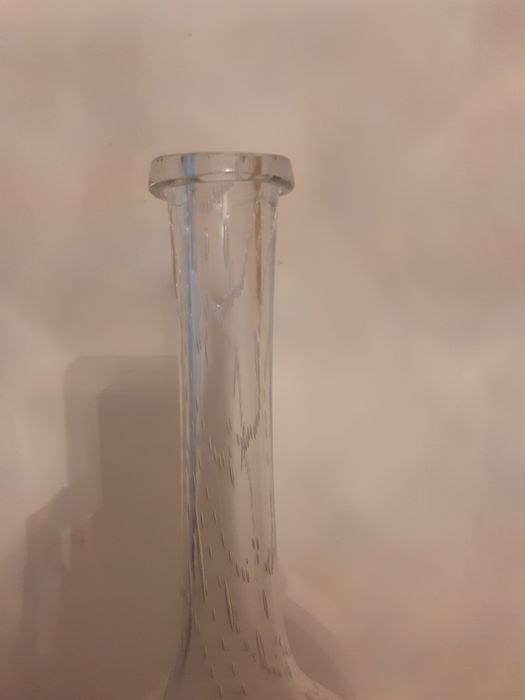 Jarra vidro com bolhinhas