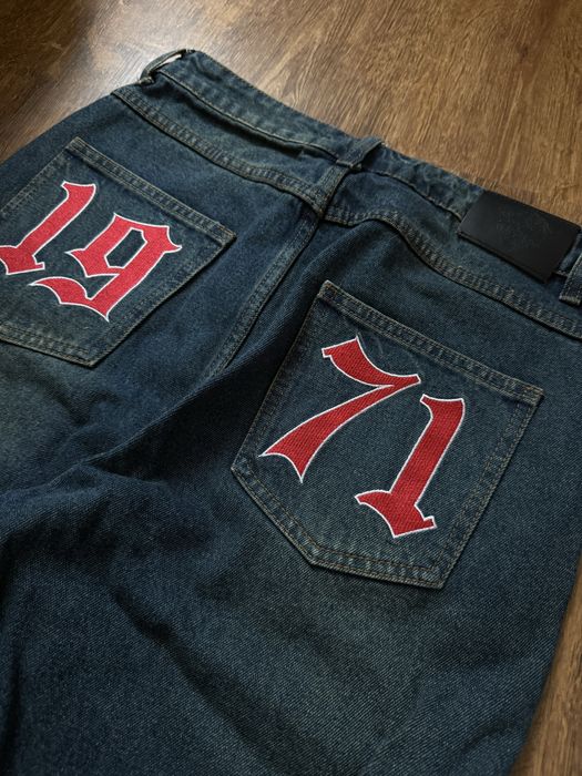 Шорти ed hardy x Urban Outfitters