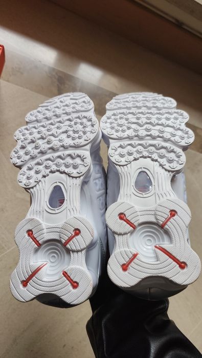 Tênis Nike Shox 12 molas