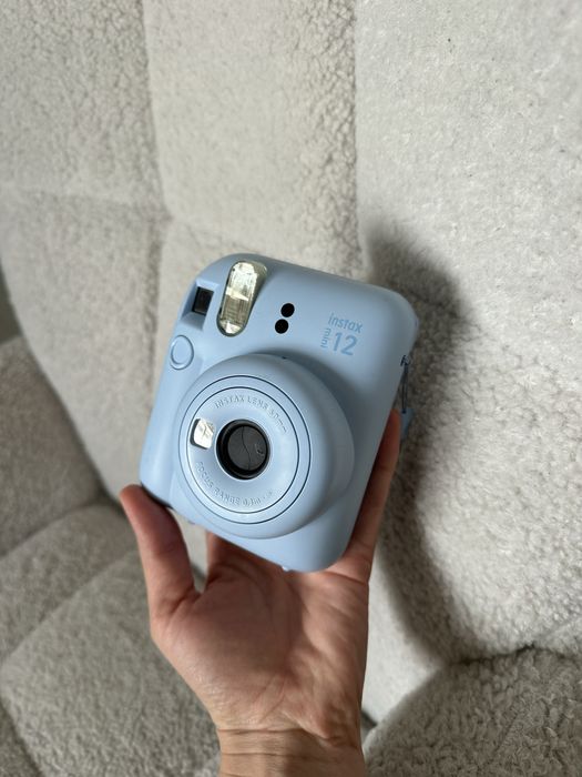 Instax 12 фотопарат митєвого друку