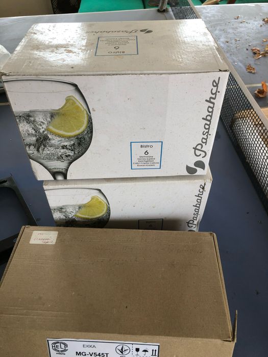 Дошки для піци, для рідкого мила, бокали, стакани, рюмки, на рушнички