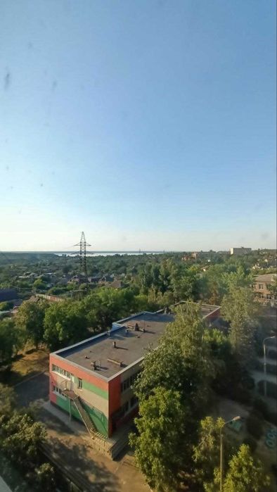 Продаж 3 кімнатної квартири КАРАЧУНИ