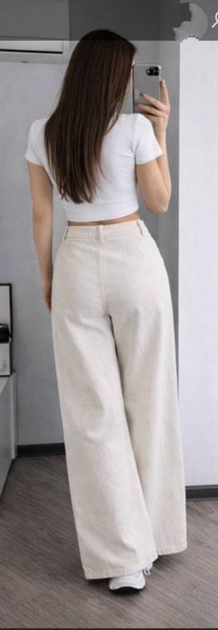 Белые джинсы палаццо  Ralph

Lauren