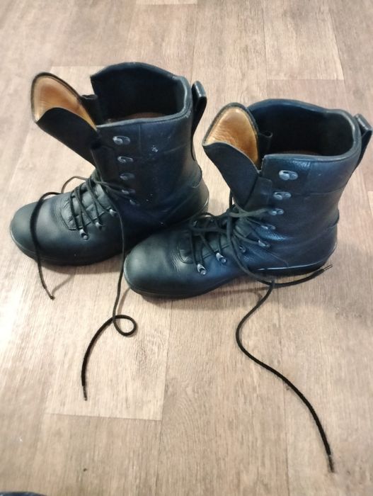Продам берці бундестаг 47 р.