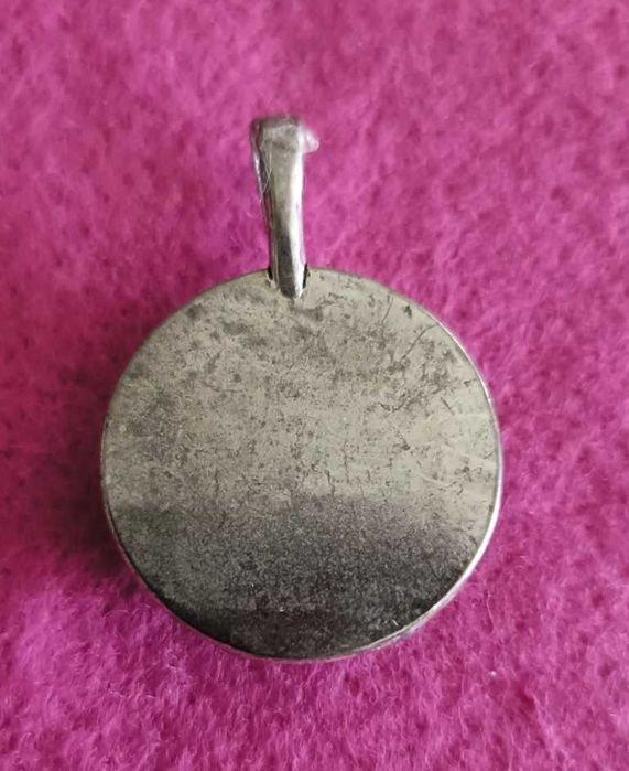 Estojo Manicure + Medalha Gorjuss, Santoro