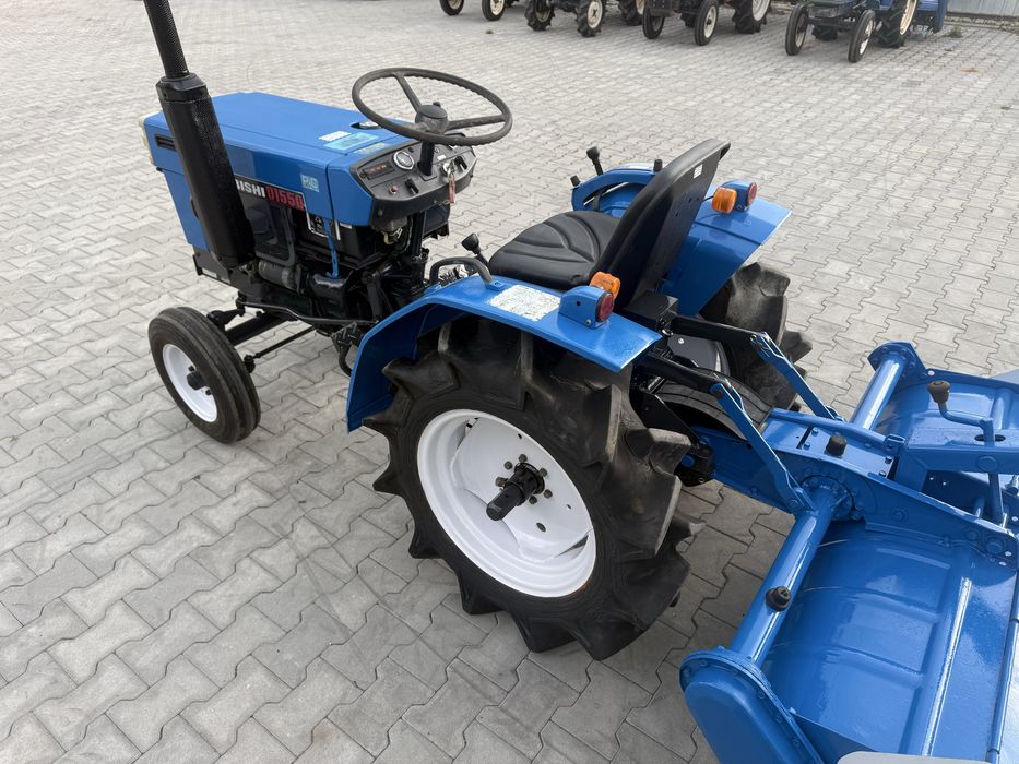 Японський трактор Mitsubishi D1550