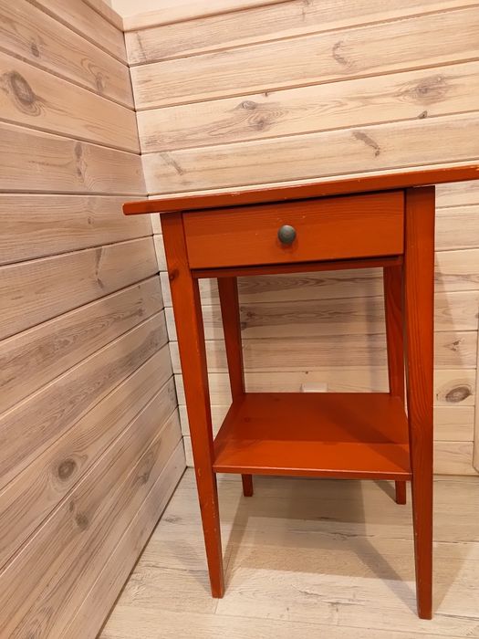 Stolik nocny Hemnes Ikea