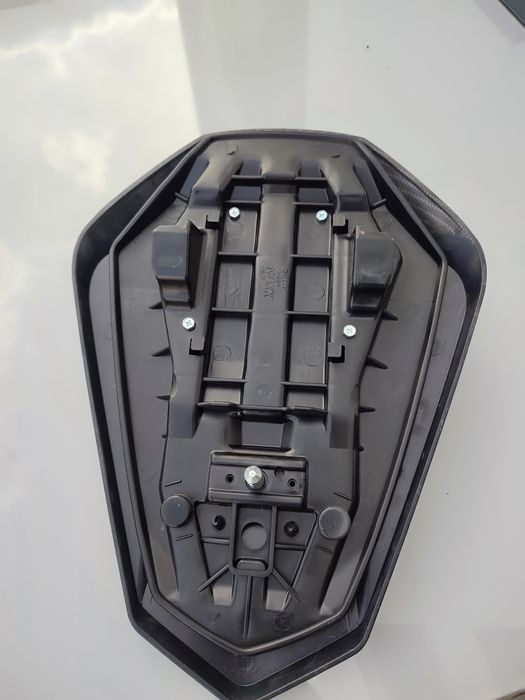 KTM Duke banco monoposto