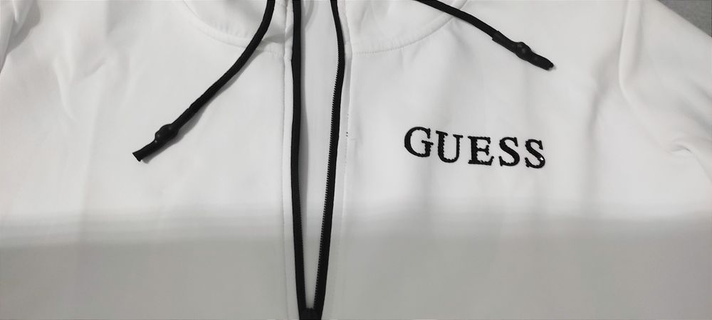 Biała bluza rozpinana z kapturem Gucci