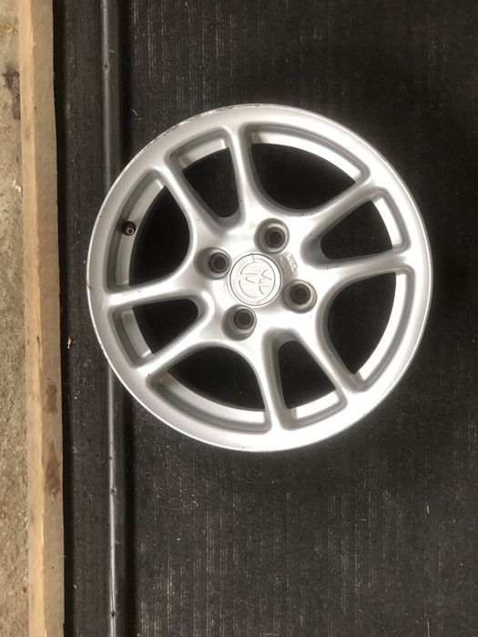 Диск TOYOTA R14 6J 4x100 Dia 54.1