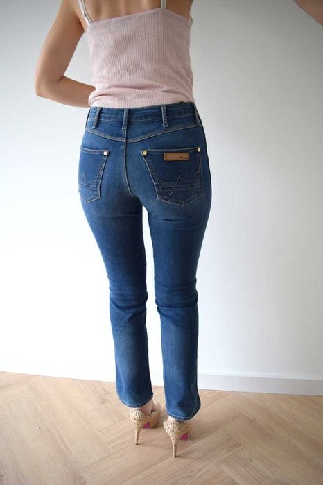Wrangler Tina w29 l30 spodnie jeansy proste m