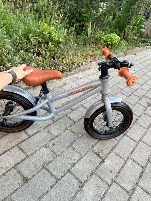 Біговел MiQILONG, дитячий, у чудовому стані