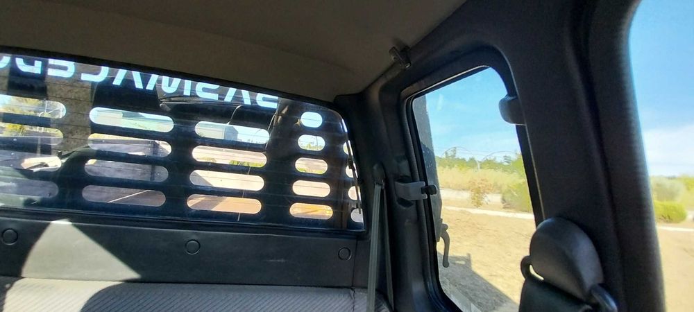 Carrinha 4x4 “king cab”