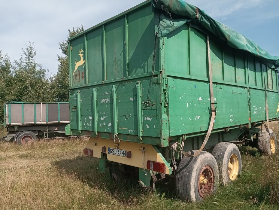 Przyczepa rolnicza wywrotka