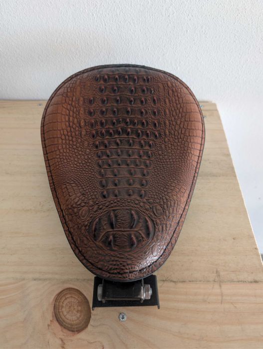 banco/assento para moto chopper, cruiser, bobber