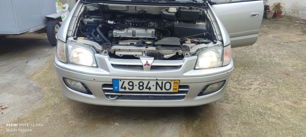 Mitsubishi Space Star 1999 1.3 GLX GPL