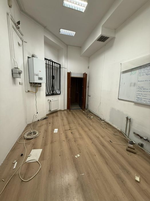 Оренда топового приміщення/ Центр/ 126м2/ фасад