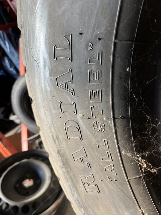 13/80R20 Opony Bridgestone 18PR 11mm 2szt