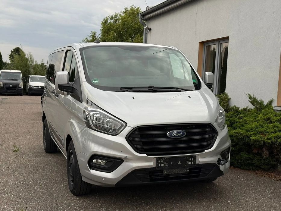 Ford Transit Custom Z Niemiec, automat, osobowy, led, 9 osób, klima