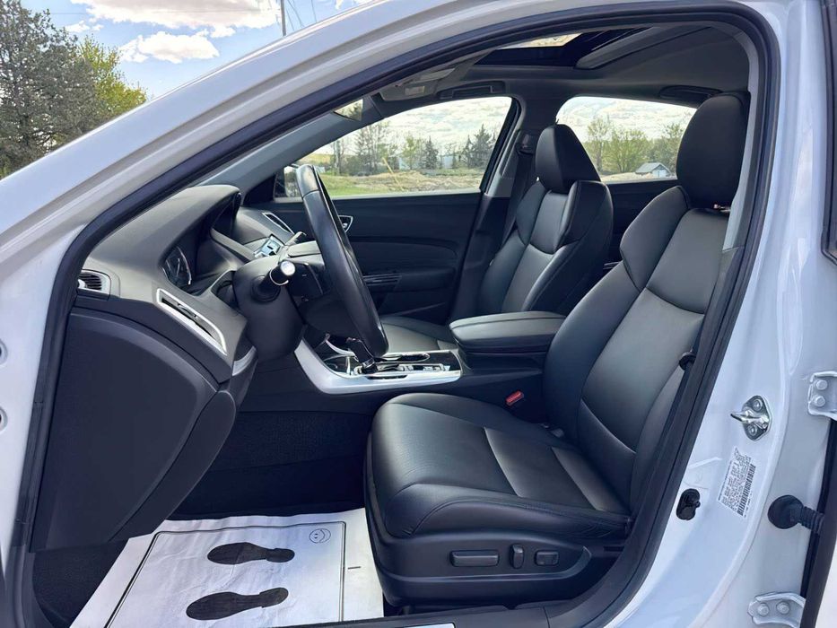 Acura TLX      2020