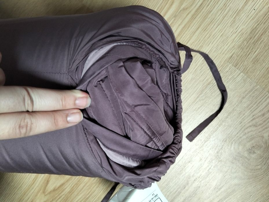 Manta acolchoada nova Roxa