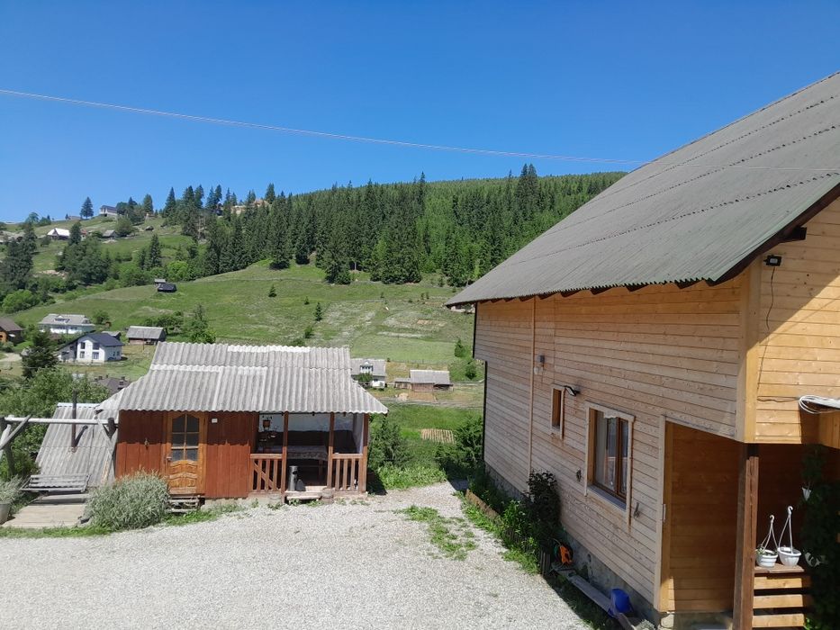 Відпочинок в Буковелі(Поляниця) садиба Щастя