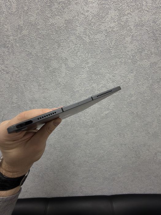 Планшет Apple iPad Air 4 256 GB Wifi+LTE