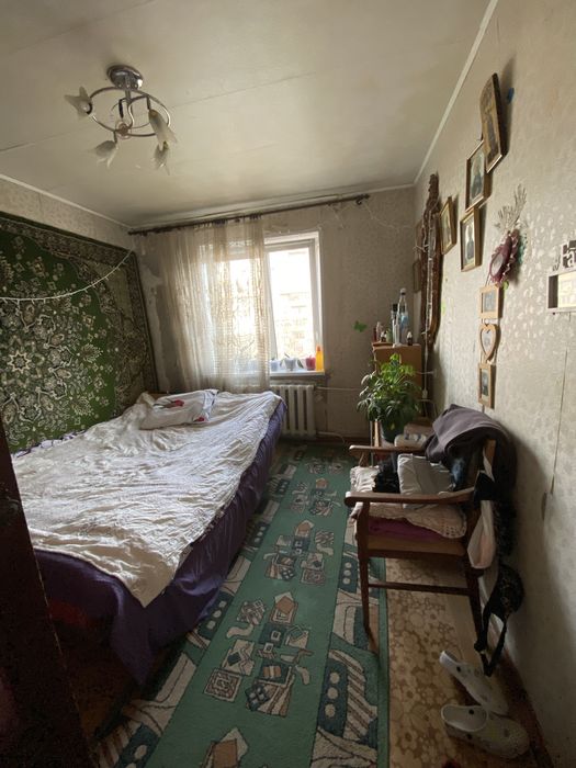 Продам 3-х кімнатну квартиру