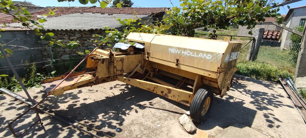Enfardadeira New Holland 940