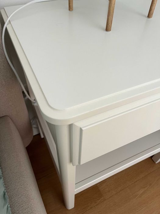 TYSSEDAL Mesa de cabeceira, branco  (usada)