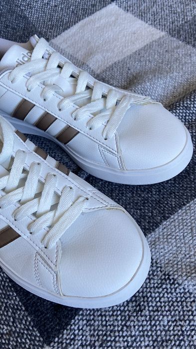 Кеди Adidas ідеальні