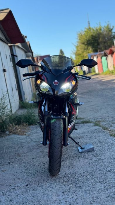 Продам мотоцикл viper f2