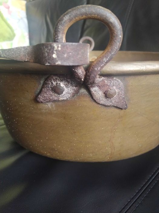 Antiga panela, tacho, caldeira, em cobre, grandes dimensões